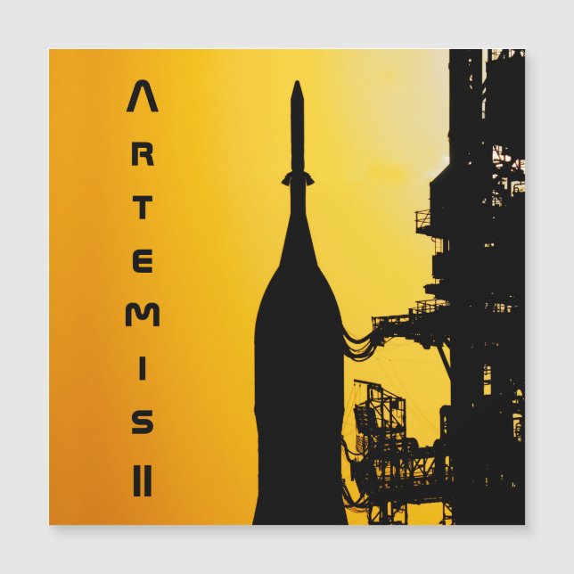 Artemis II naar lanceerplatform (Voorkant)