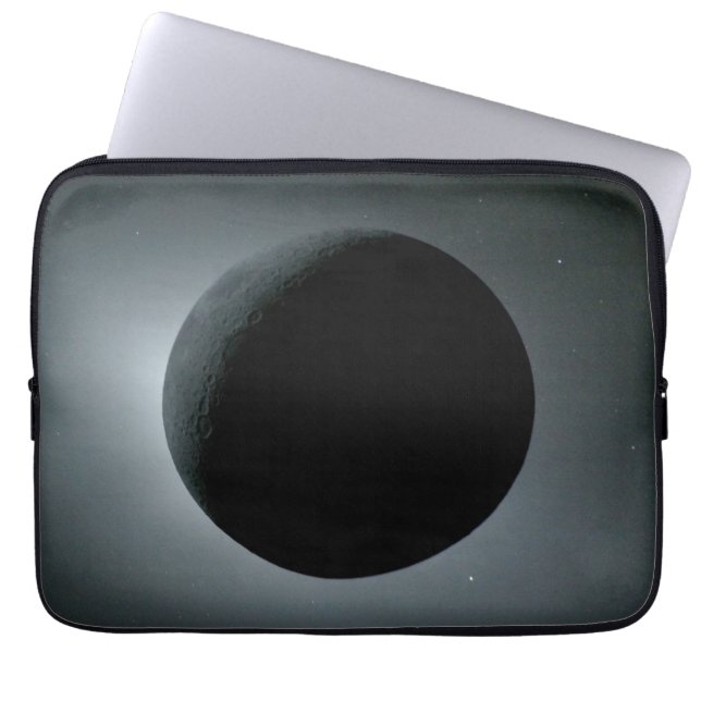 Artemis II Total Solar Eclipse Laptop Sleeve (Voorkant)