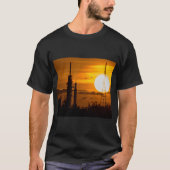Artemis Moon Rocket in Dawn T-shirt (Voorkant)