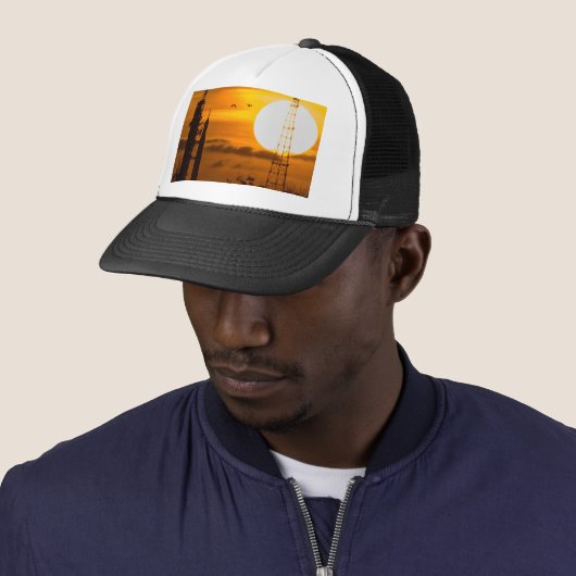 Artemis Moon Rocket in Dawn Trucker Pet (In situ)