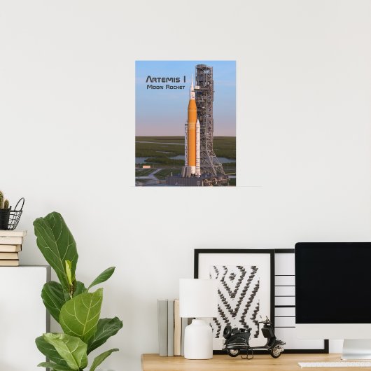 Artemis One Moon Rocket op pad Poster (Thuiskantoor)