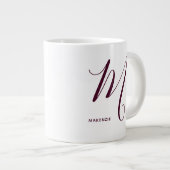 Artfull Monogrammed Burgundy Letter M White Grote Koffiekop (Voorkant rechts)