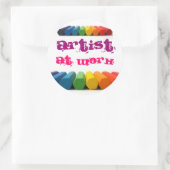 Artiest op het werk ronde sticker (Tas)