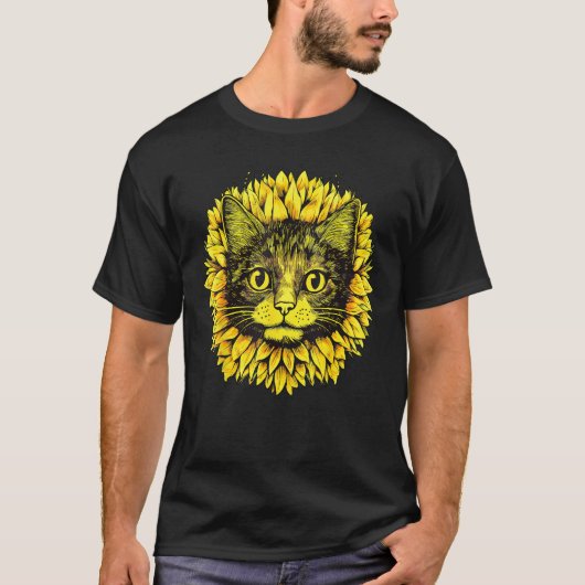 Artistic  Cat Face in the middle of Sunflower Stan T-shirt (Voorkant)
