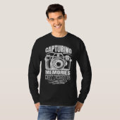 Artistic Lovable Memories Of Photographers Saying T-shirt (Voorkant volledig)
