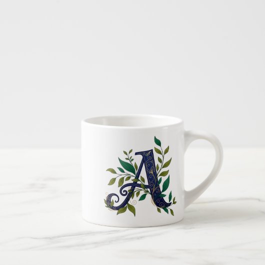 Artistic M – Fancy Blue & Gold Letter Espresso Kop (Rechts)