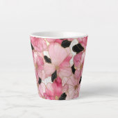 Artistic Pink Blooms Black Ink Abstract Latte Mok (Voorkant)