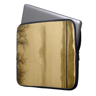 ARTISTIEK LANDSCHAP MET MEER EN REFLECTIES LAPTOP SLEEVE