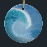 Artistieke blauwe golf keramisch ornament<br><div class="desc">Een zomerdag op het strand, denk aan de brede vloeibare penseelstreken van meester Van Gogh. Kan ik zo schilderen? Nee, dat kan ik niet. Maar met de hulp van het afbeelding van mijn geest van de perfecte krullende golf en de warmte van een mooie blauwe en wolkenloze dag, kan ik...</div>