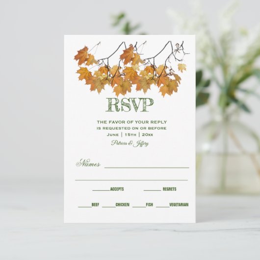 Artistieke herfstbladeren bruiloft RSVP Kaart (Staand voorkant)
