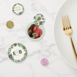 Artistieke Scandi bloemrijke bruidsshower tafel Confetti