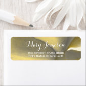 Artistieke ventilator in gele tafels etiket (Insitu)