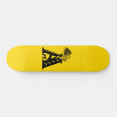 ArtKSZP Logo mit Kleine Golem Skateboard (Horizontaal)