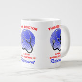 Arts met pensioen Funny Retirement Gezegde Grote Koffiekop (Voorkant rechts)