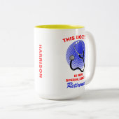 Arts met pensioen Funny Retirement Gezegde Tweekleurige Koffiemok (Voorkant rechts)