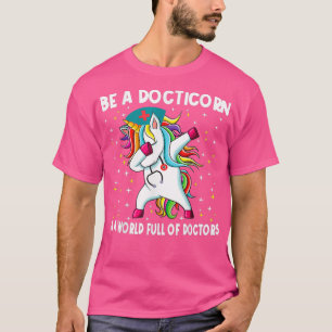 Artsen als een reguliere dokter die Unicorn T-shirt