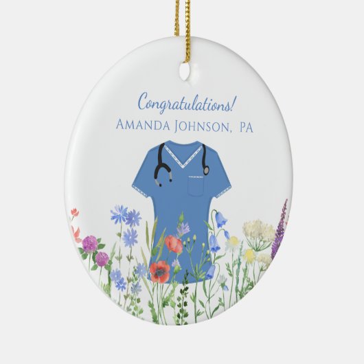 Artsen Assistent PA Blue Scrubs Keramisch Ornament (Rechts)