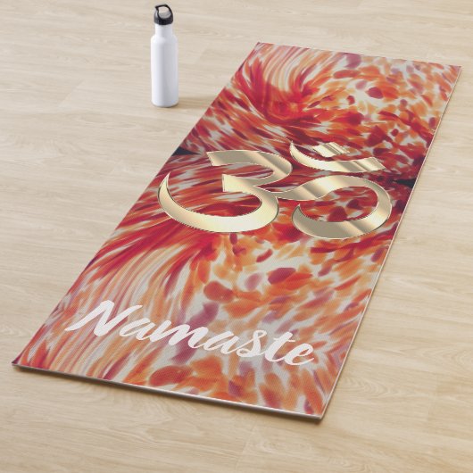 Artsy abstracte amberkleurige verfstreken OM-symbo Yogamat (In situ)