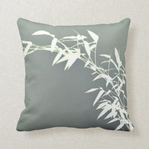Artsy Oriental Zen Bamboo Shrub Olive & White Kussen