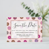 Artsy Pink Sprinkle Donuts Waterverf Patroon Save The Date (Staand voorkant)