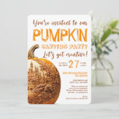 Artsy Pumpkin Carving Autumn Party Kaart (Staand voorkant)