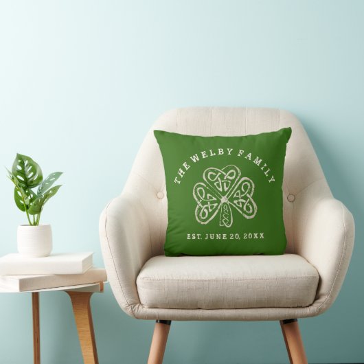 Artsy Shamrock Irish Family Est. Aangepaste datum Kussen (Stoel)