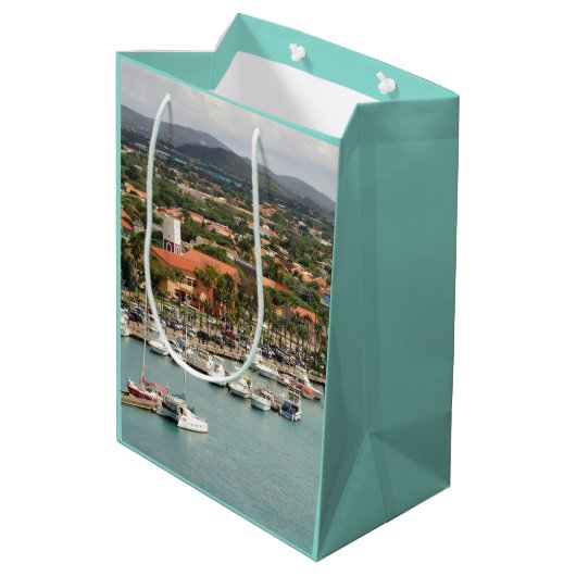 Aruba Marina Custom Medium Cadeauzakje (Achterkant Gekanteld)
