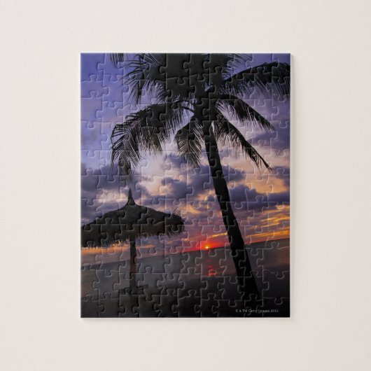 Aruba, silhouet van palmbomen en palapa legpuzzel (Verticaal)