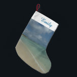 Aruban Beach II Beauful Natuur Scene Kleine Kerstsok<br><div class="desc">Soms wil je gewoon weg naar een warm en tropisch gebied,  en dit afbeelding vat de ervaring samen. Deze tropische scène show het witte zandstrand van Aruba met een kokosnoeppalmboom. Bekijk onze winkel voor meer kalmerende strandfoto's. Dit afbeelding is ook voorzien van het breedbeeldbehang "Aruban Beach I" van www.mlewallpapers.com.</div>