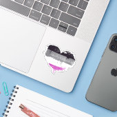 ASEXUELE HART - ASEXUELE LIEFDE STICKER (Laptop met iPhone)