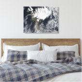Ash plume uit de Eyjafjallajokull Volcano, IJsland Canvas Afdruk (Insitu (Slaapkamer))