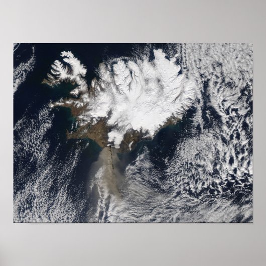 Ash plume uit de Eyjafjallajokull Volcano, IJsland Poster (Voorkant)