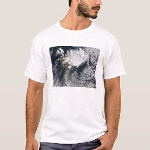 Ash plume uit de Eyjafjallajokull Volcano, IJsland T-shirt