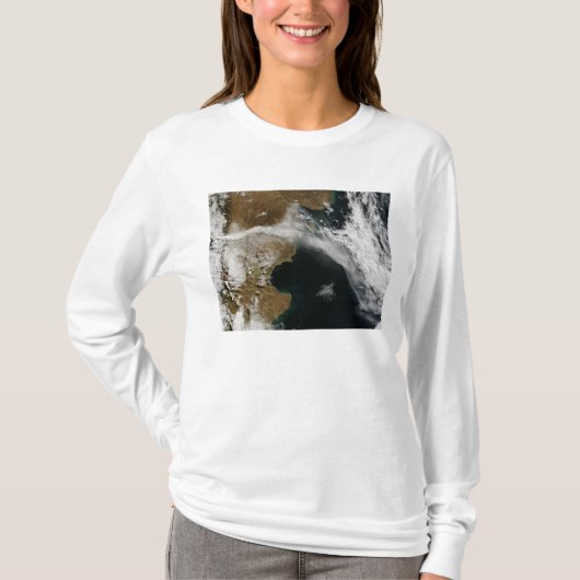 Ash plume van de uitbarsting van Chaiten vulcano,  T-shirt (Voorkant)
