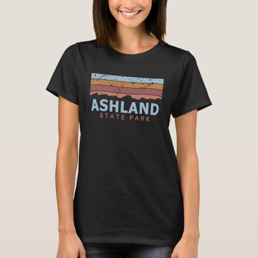 Ashland State Park Massachusetts Retro Cool T-shirt (Voorkant)