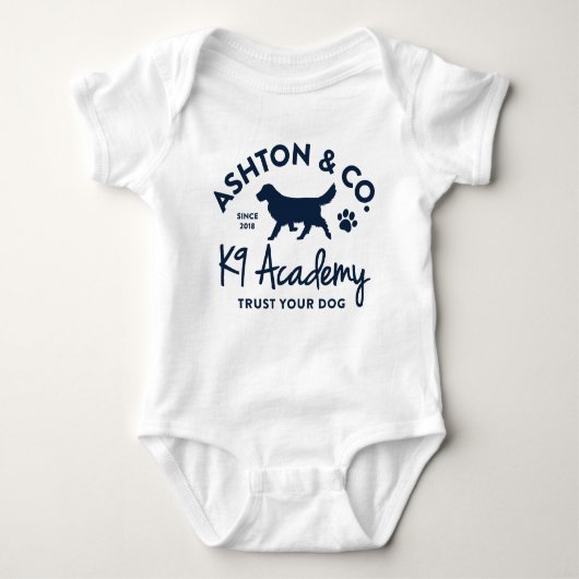 Ashton & Co. K9 Academy Logo Romper (Voorkant)