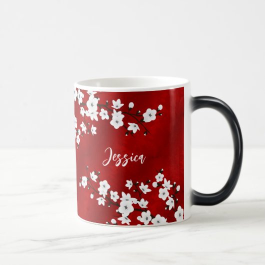 Asia Floral White Cherry Blossom Red Monogram Magische Mok (Rechts)