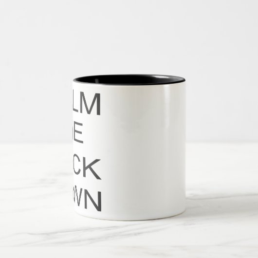 ASL CTFD Calm de F**K omlaag #USAPatriotGraphics Tweekleurige Koffiemok (Center)