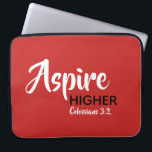 ASPIRE HOGER Inspirerend Christelijke Manuscript Laptop Sleeve<br><div class="desc">Het Inspirerend bericht - Aspire Hoger - met de verwijzing Colossians van de Manuscript 3:2 "plaats uw mening op dingen hierboven". Een motivatie bericht, eenvoudig nog stijlvol getoond. De tekst is volledig klantgericht, zodat kunt u met uw eigen favoriete bericht en verwijzing van de Manuscript personaliseren, of u kunt weggaan...</div>