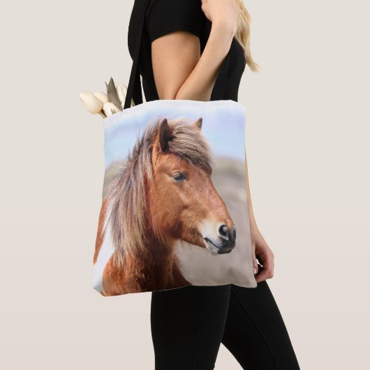 Assateage Wild Horses Tote Bag (Dichtbij)