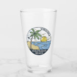 Assateague Beach Virginia Vintage Glas<br><div class="desc">Assateague Beach hand getekende illustratie met bergen en oceaangolven op de achtergrond. Ideaal voor iedereen die graag Assateague Beach wil bezoeken.</div>