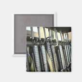 Assault-geweren staan klaar op het wapenrek magneet (Voorkant / Achterkant)