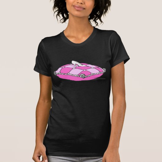 Assepoester Slipper over roze kunst T-shirt (Voorkant)