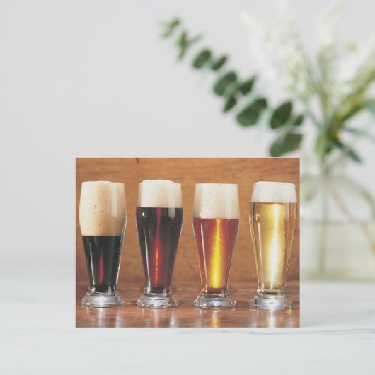 Assorted beers and ales briefkaart (Staand voorkant)