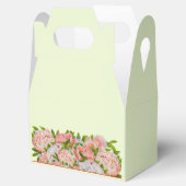 Assortiment Pioenen op een Gable Favor Box Bedankdoosjes (Geopend)