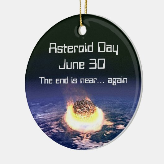 Asteroïde dag 30 juni keramisch ornament (Links)