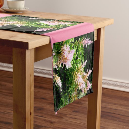 Astilbe Korte Tafelloper (Voorbeeld)