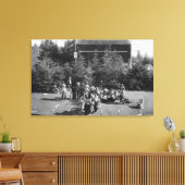 Astoria, Oregon Indian War Dance at Centennial Canvas Afdruk (Insitu (Woonkamer))