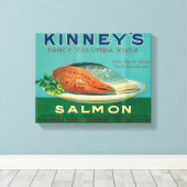 Astoria, Oregon - Kinney's Salmon Hoesje Label Canvas Afdruk (Insitu (Houten vloer))