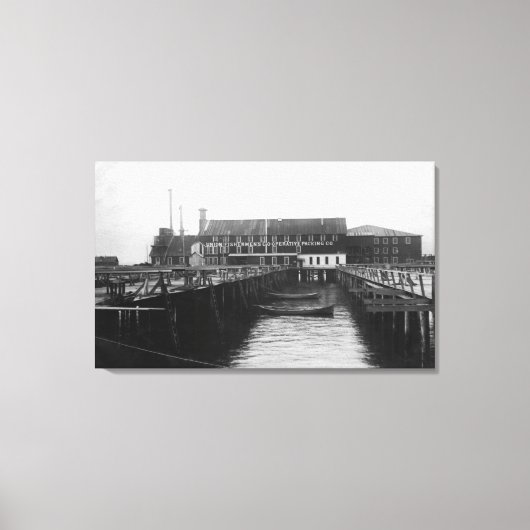 Astoria, uitzicht Oregon van de visverpakking Canvas Afdruk (Voorkant)